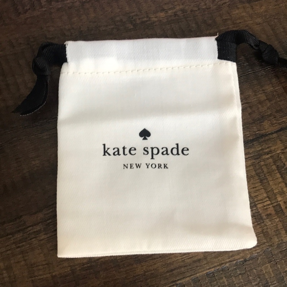 ♠️Kate Spade Cluster Stud Earrings♠️ - Picture 6 of 6